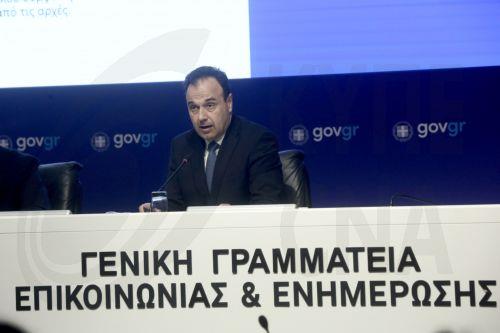 Ο  υπουργός Ψηφιακής Διακυβέρνησης και Τεχνητής Νοημοσύνης, Δημήτρης Παπαστεργίου μιλάει στην συνέντευξη τύπου με θέμα «Οδικός Χάρτης και Επιχειρησιακό Σχέδιο για την Καθολική Εφαρμογή της Απαγόρευσης Πώλησης Καπνικών και Αλκοόλ σε Ανήλικους» στο υπουργείο Ψηφιακής Διακυβέρνησης, Αθήνα Τετάρτη 18 Μαρτίου 2026. ΑΠΕ-ΜΠΕ/ΑΠΕ-ΜΠΕ/ΓΙΑΝΝΗΣ ΚΟΛΕΣΙΔΗΣ