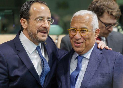 epa12829670 President of Cyprus Nikos Christodoulides (L) and EU Council President Antonio Costa attend the EU Tripartite Social Summit in the EU Council in Brussels, Belgium, 18 March 2026.  EPA/OLIVIER MATTHYS