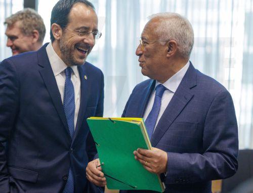 epa12829694 President of Cyprus Nikos Christodoulides (L) and EU Council President Antonio Costa attend the EU Tripartite Social Summit in the EU Council in Brussels, Belgium, 18 March 2026.  EPA/OLIVIER MATTHYS