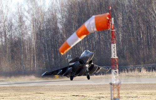 epa12888771 A French Rafale F4 fighter jet assigned to the NATO Baltic Air Policing mission lands at Lielvarde Air Base, Latvia, 14 April 2026. France deployed four Rafale fighters to Lielvarde Air Base in Latvia and Siauliai Air Base in Lithuania on 01 April 2026, marking a dual-site commitment to NATO Baltic Air Policing through 01 August.  EPA/TOMS...