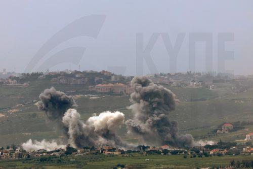 epaselect epa12915580 Israeli soldiers operate on the Lebanese side of the border, as seen from the Upper Galilee in northern Israel, 26 April 2026, amid a ceasefire between Israel and Lebanon. On 26 April, Israeli Prime Minister Netanyahu has ordered the military to 'vigorously' target Hezbollah positions, accusing the group of ceasefire violations. ...