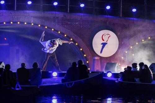 epa12934889 Vlad and Veronika perform during the May 5 concert on the Amstel at Royal Theatre Carre in Amsterdam, the Netherlands, 05 May 2026. The concert traditionally marks the conclusion of the National Liberation Celebration.  EPA/RAMON VAN FLYMEN