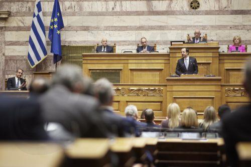 (ΞΕΝΗ ΔΗΜΟΣΙΕΥΣΗ) Ειδική συνεδρίαση της Ολομέλειας της Βουλής των Ελλήνων κατά την οποία απευθύνεται στο Σώμα ο Πρόεδρος της Κυπριακής Δημοκρατίας Νίκος Χριστοδουλίδης, παρουσία του πρωθυπουργού Κυριάκου Μητσοτάκη Αθήνα, Πέμπτη 14 Μαΐου 2026. ΑΠΕ-ΜΠΕ/ΓΡΑΦΕΙΟ ΤΥΠΟΥ ΠΡΩΘΥΠΟΥΡΓΟΥ/ΔΗΜΗΤΡΗΣ ΠΑΠΑΜΗΤΣΟΣ