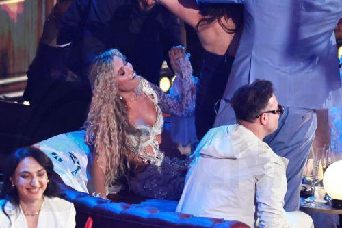 epa12958529 Antigoni of Cyprus celebrates during the second semi-final of the 70th Eurovision Song Contest (ESC) in Vienna, Austria, 14 May 2026. The grand final of the ESC 2026 is scheduled for 16 May.  EPA/HANNIBAL HANSCHKE