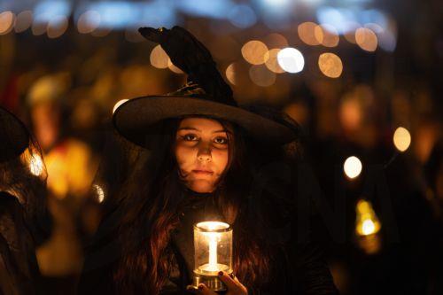 epa13003900 A participant attends the Convention of Witches and Wizards, an event focused on the world of magic and the occult, in Paranapiacaba, Sao Paulo, Brazil, 29 May 2026.  EPA/Isaac Fontana