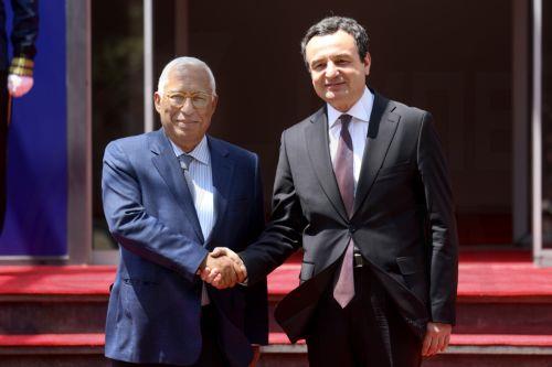 epa13012920 Kosovo Prime Minister Albin Kurti (R) welcomes European Council President Antonio Costa (L) in Pristina, Kosovo, 03 June 2026. European Council President Costa is on an official visit to Kosovo as a part of his tour of the Western Balkan countries.  EPA/GEORGI LICOVSKI
