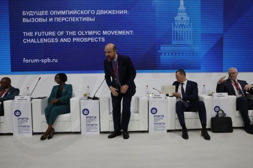 epa13017489 Chairman of the Board of Trustees of the Ilim Yayma Foundation Necmeddin Bilal Erdogan (C) attends the St. Petersburg International Economic Forum (SPIEF) in St. Petersburg, Russia, 05 June 2026. The 29th St. Petersburg International Economic Forum runs from 03 to 06 June 2026.  EPA/ANATOLY MALTSEV