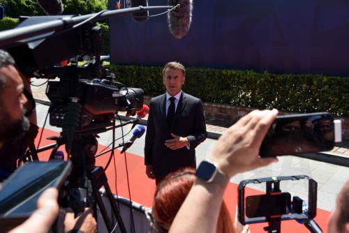 epa13017565 French President Emmanuel Macron arrives at the EU-Western Balkans summit in Tivat, Montenegro, 05 June 2026. The high-level one-day summit brings together European Union (EU) leaders and their Western Balkan counterparts to discuss concrete integration measures and accelerate the region's path toward bloc membership.  EPA/BORIS PEJOVIC