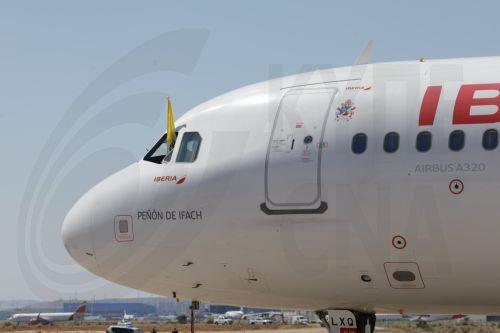 epa13025781 A plane carrying Pope Leo XIV prepares to take off from Madrid Barajas Adolfo Suarez Airport in Madrid, Spain, 09 June 2026, as he travels to Barcelona to continue his visit to Spain.  EPA/ZIPI
