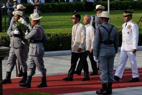 epa13031700 Philippine President Ferdinand Marcos Jr. (C), leads the wreath laying ceremony marking the 128th Philippine Independence Day anniversary at the Jose Rizal Monument of Luneta Park in Manila, Philippines, 12 June 2026. The Philippines declared independence on 12 June 1898 after more than 300 years of Spanish colonial rule.  EPA/ROLEX DELA PENA