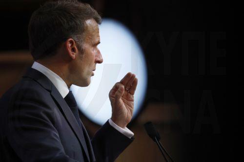 epa13044473 French President Emmanuel Macron attends a press conference at the Hotel Royal during the G7 summit in Evian-les-Bains, France, 17 June 2026. The 52nd G7 Summit takes place in Evian-les-Bains from 15 to 17 June 2026.  EPA/YOAN VALAT