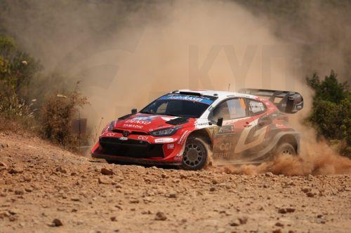 Ο Ιάπωνας Takamoto Katsuta και ο συνοδηγός του Aaron Johnston οδηγούν το Toyota GR Yaris Rally1, στην ειδική διαδρομή SS6 STIRI 2, κατά τη διάρκεια του EΚO Acropolis Rally Greece, στο πλαίσιο του Παγκόσμιου Πρωταθλήματος Ράλλυ (WRC), στο Στείρι Βοιωτίας, Παρασκευή 26 Ιουνίου 2026.  Στην Ελλάδα διεξάγεται 25-28 Ιουνίου 2026, το Παγκόσμιο Πρωτάθλημα Ράλλυ...