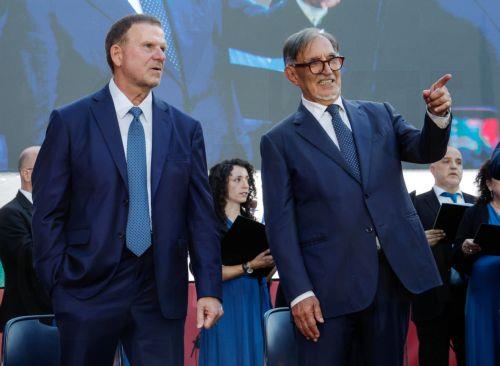 epa13081529 US Ambassador to Italy and San Marino Tilman Fertitta (L) and Italian Senate President Ignazio La Russa attend an event at Villa Taverna, the US ambassador's residence, to celebrate the upcoming US Independence Day, in Rome, Italy, 02 July 2026.  EPA/GIUSEPPE LAMI