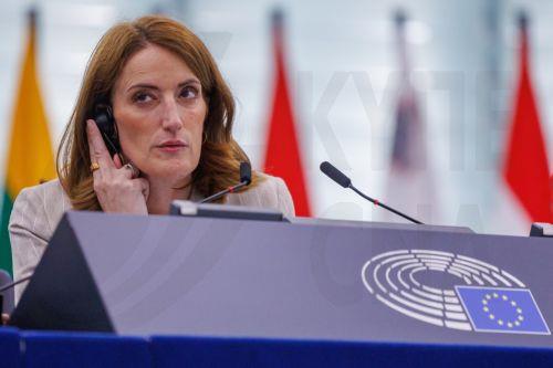 epa13092035 European Parliament President Roberta Metsola attends the presentation of a report on air passenger rights at a plenary session of the European Parliament in Strasbourg, France, 06 July 2026.  EPA/OLIVIER MATTHYS
