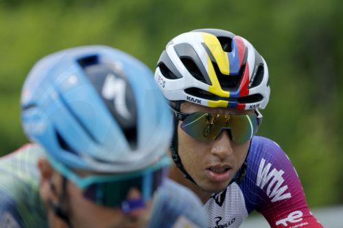 epa13102330 Colombian cyclist Egan Bernal of Netcompany Ineos Cycling Team in action during Stage 7 of the Tour de France, a 175.1 km route from Hagetmau to Bordeaux, France, 10 July 2026.  EPA/GUILLAUME HORCAJUELO