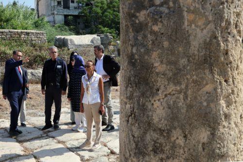 epa13180362 UNESCO Director General Khaled El-Enany (2-L) during his visit to the al-Bass ruins district, in Tyre, southern Lebanon, 20 August 2026. Israeli air strikes have hit areas in the ruins district and near the ancient Roman hippodrome during the conflict between Israel and Hezbollah, destroying surrounding modern infrastructure, shattering museum...