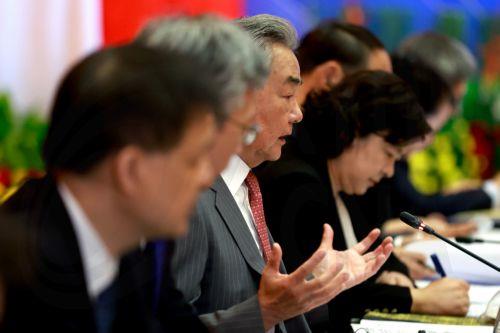 epa13182111 China's Foreign Minister Wang Yi (C) delivers his remarks during a meeting with his Indonesian counterpart Sugiono (not pictured) in Jakarta, Indonesia, 21 August 2026. Wang Yi is in an official visit to Indonesia to attend comprehensive strategic dialogue Indonesia-China.  EPA/MAST IRHAM