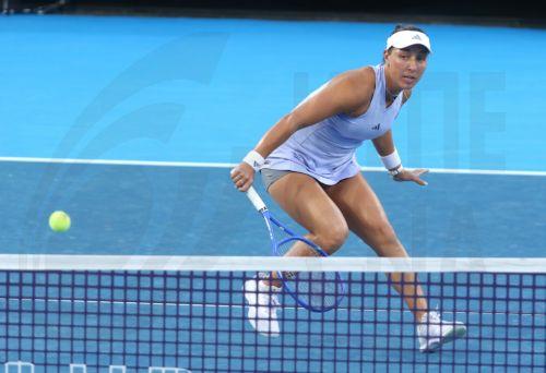 epa13187779 Jessica Pegula of the USA in action against Coco Gauff of the USA during the women's singles final of the Cincinnati Open tennis tournament in Cincinnati, Ohio, USA, 23 August 2026.  EPA/MARK LYONS