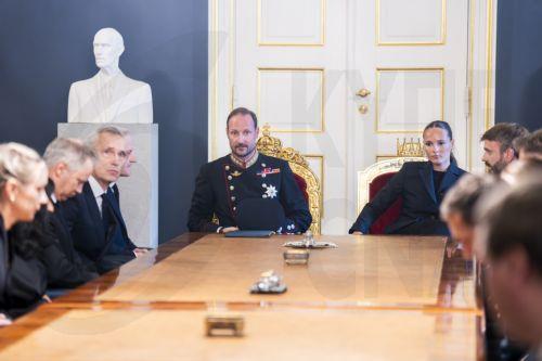 epa13196665 New Crown Princess Ingrid Alexandra of Norway (R) and Prince Haakon (C-L), the new King Haakon VIII, attend an extraordinary cabinet meeting at the Royal Palace in Oslo, Norway, 28 August 2026, after the death of King Harald V. King Harald died at Oslo University Hospital at the age of 89, according to an official statement released by the Royal...
