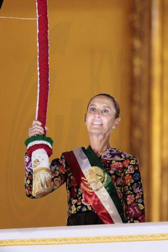epa13242964 Mexican President Claudia Sheinbaum reacts during the celebration of the Cry of Independence, from the balcony of the National Palace in the Zocalo of Mexico City, Mexico, 15 September 2026. Mexican Independence Day is celebrated on 16 September, commemorating the start of the war of independence from Spain in 1810.  EPA/JOSE MENDEZ