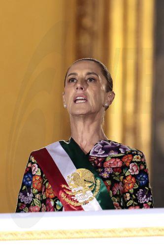 epa13242965 Mexican President Claudia Sheinbaum reacts during the celebration of the Cry of Independence, from the balcony of the National Palace in the Zocalo of Mexico City, Mexico, 15 September 2026. Mexican Independence Day is celebrated on 16 September, commemorating the start of the war of independence from Spain in 1810.  EPA/JOSE MENDEZ