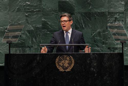 epa13256782 Prime Minister of the United Kingdom of Great Britain and Northern Ireland, Andy Burnham (R), speaks during the General Debate of the 81st session of the United Nations General Assembly at United Nations Headquarters in New York, New York, USA, 22 September 2026.  EPA/OLGA FEDOROVA