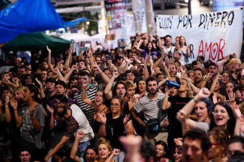 epa13267426 People camp in protest at Puerta del Sol in Madrid, Spain, 27 September 2026. The encampment began on the evening of 26 September following a demonstration over the eviction of Maricarmen, an elderly woman forced to leave the rental home where she had lived for more than 70 years, and calling for measures to address the housing crisis. ...