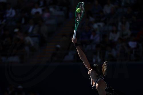 epa13274057 Paula Badosa of Spain in action against Daria Kasatkina of Australia during their women’s singles 1st round game at the China Open tennis tournament in Beijing, China, 01 October 2026.  EPA/ANDRES MARTINEZ CASARES