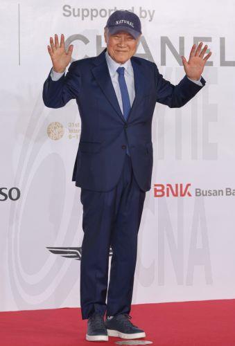 epa13286101 South Korean director Lee Jang-ho poses for a photo during the opening ceremony of the 31st Busan International Film Festival (BIFF) at the outdoor theater of the Busan Cinema Center in Busan, South Korea, 06 October 2026 (issued 07 October 2026). The festival began its 10-day run after the International Federation of Film Producers Associations...