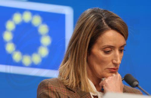 epa13306025 European Parliament President Roberta Metsola gives a press conference during a European Council summit in Brussels, Belgium, 15 October 2026. European Union (EU) heads of state and government are meeting for a two-day summit on 15 and 16 October 2026 focusing on European competitiveness and energy prices, the EU's long-term budget for...