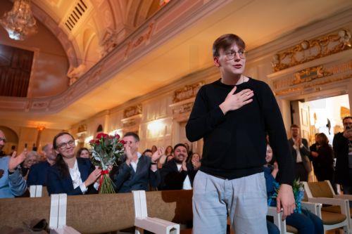epa13324227 Ukrainian violinist Bohdan Luts reacts after winning the final of the 17th International Henryk Wieniawski Violin Competition at the Adam Mickiewicz University in Poznan, Poland, 22 October 2026.  EPA/Marek Zakrzewski POLAND OUT