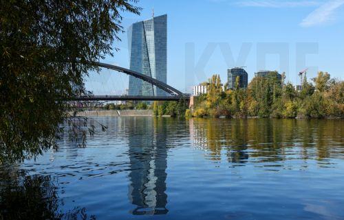 epa13338898 A exterior view of the European Central Bank (ECB) before a press conference following the meeting of the ECB Governing Council in Frankfurt am Main, Germany, 29 October 2026. ECB President Christine Lagarde will step down from her position on 07 February 2027, according to a press release of the European Council.  EPA/RONALD WITTEK