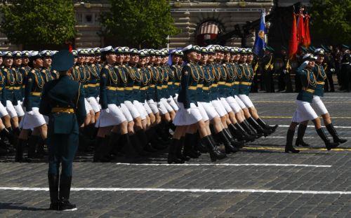 epa10616758 Russian servicemen march during a Victory Day military parade on Red Square in Moscow, Russia, 09 May 2023. Russia marks the 78th anniversary of the victory in World War II over Nazi Germany and its allies. The Soviet Union lost 27 million people in the war.  EPA/STRINGER