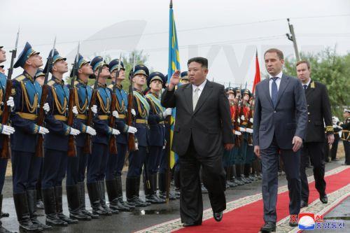 epa10867401 A photo released by the official North Korean Central News Agency (KCNA) shows North Korean leader Kim Jong Un (C) reviewing a guard of honor during a send-off ceremony at the end of his visit, in Vladivostok, Russia, 17 September 2023 (issued 18 September 2023). According to KCNA, the North Korean leader left Vladivostok City on 17 September...