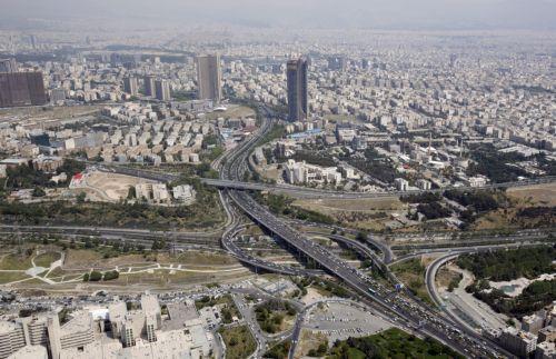 epa11317578 A general view of the capital of Tehran, Iran, 29 April 2024 (issued 04 May 2024).  EPA/ABEDIN TAHERKENAREH