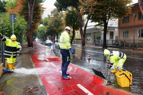 epa11613487 Civil Protection personnel work at an area following the passage of storm Boris, in Rimini, Emilia-Romagna region, Italy, 19 September 2024. The low-pressure system Boris brought heavy rain to central and eastern Europe starting on 11 September 2024 with five times the average monthly rainfall for September within a few days according to the...