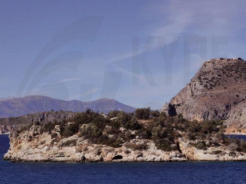 Τοπίο στην παραλία του Ναυπλίου, όπου κατά τη διάρκεια της ημέρας χαρακτηριστικό ήταν οι υψηλές θερμοκρασίες, Τρίτη 8 Οκτωβρίου 2024. ΑΠΕ-ΜΠΕ /ΑΠΕ-ΜΠΕ/ΜΠΟΥΓΙΩΤΗΣ ΕΥΑΓΓΕΛΟΣ