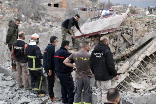 epa11716639 Rescue workers search for victims at the site targeted by an Israeli airstrike, in the town of Dhour Abadiyeh in the Baabda District of Mount Lebanon Governorate east of Beirut, Lebanon, 12 November 2024. According to the Lebanese Ministry of Health, at least five people were killed and two were injured as a result of an Israeli airstrike on a...