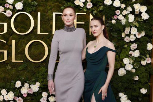 epa11809204 Rachel Brosnahan (R) and Lydia Brosnahan (L) arrive for the 82nd annual Golden Globe Awards ceremony at the Beverly Hilton Hotel in Beverly Hills, California, USA, 05 January 2025. Artists in various film and television categories are awarded Golden Globes by the Hollywood Foreign Press Association.  EPA/CAROLINE BREHMAN
