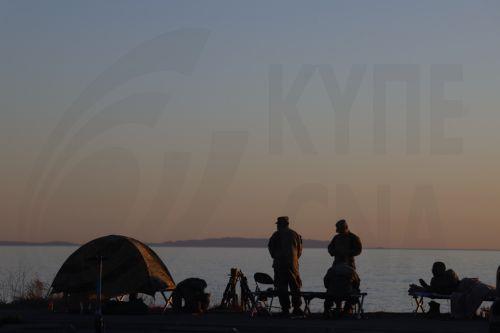 epa11825219 National Guard barracks are set up in the Pacific Palisades neighborhood in Los Angeles, California, USA, 14 January 2025. Much of Southern California is under an elevated fire risk, as the Santa Ana winds have returned and are predicted to affect the area until Wednesday evening according to the National Weather Service. The LA County Medical...