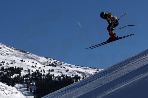 epa11882368 Cassidy Gray of Canada in action during the Women's Downhill race at the FIS Alpine Skiing World Championships in Saalbach Hinterglemm, Austria, 08 February 2025.  EPA/ANNA SZILAGYI