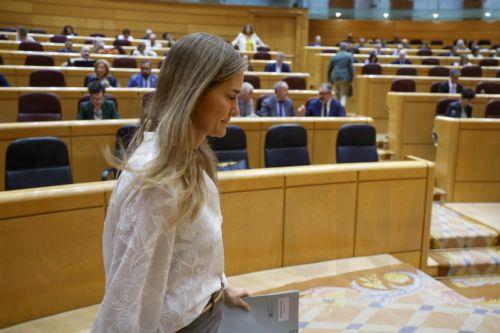 epa12121590 Spanish Minister for Ecological Transition and Demographic Challenge Sara Aagesen appears before the Upper Chamber to inform on massive electric blackout that affected the Iberian Peninsula last 28 April, in Madrid Spain, 21 May 2025  EPA/JUAN CARLOS HIDALGO