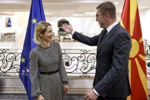 epa12127671 North Macedonia's Prime Minister Hristijan Mickoski (R) welcomes European Commission's Vice-President and High Representative of the Union for Foreign Affairs and Security Policy, Kaja Kallas (L) upon her visit to Skopje, Republic of North Macedonia, 23 May 2025. The EU Foreign Policy chief arrived in North Macedonia following her visit to...