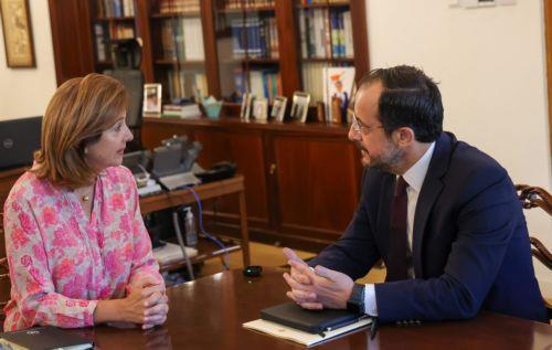 Ο Πρόεδρος της Δημοκρατίας κ. Νίκος Χριστοδουλίδης σε συνάντηση με την Ειδική Απεσταλμένη του Γενικού Γραμματέα (ΓΓ) του Οργανισμού Ηνωμένων Εθνών (ΟΗΕ) κα María Angela Holguín Cuéllar.