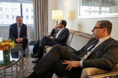 Ο Πρόεδρος της Δημοκρατίας κ. Νίκος Χριστοδουλίδης σε συνάντηση με τον Υπουργό Εξωτερικών της Ελλάδας κ. Γιώργο Γεραπετρίτη, στο περιθώριο της άτυπης διευρυμένης συνάντησης για την Κύπρο, στη Νέα Υόρκη.