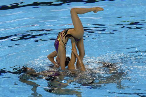 epa12246551 Team Japan competes in the Team Free preliminaries of artistic swimming at the World Aquatics Championships Singapore 2025 in Singapore, 19 July 2025.  EPA/RUNGROJ YONGRIT