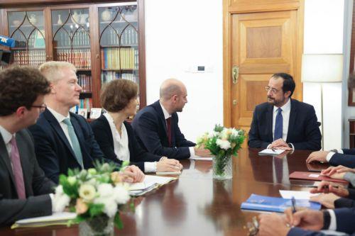 Ο Πρόεδρος της Δημοκρατίας κ. Νίκος Χριστοδουλίδης δέχεται τον Υπουργό Εξωτερικών της Γαλλίας κ. Jean-Noël Barrot.