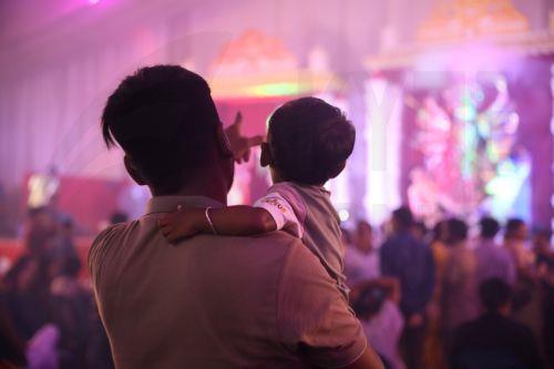 epa12414616 People visit a makeshift Puja pandal and rituals during the four-day Durga Puja festival in Dhaka, Bangladesh, 29 September 2025. The Durga Puja 2025 will take place in Bangladesh from 29 September to 02 October. The festival celebrates goddess Durga as the motherly power behind creation, as well as her victory over the demon Mahishasura. ...