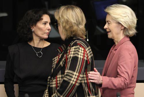 epa12469705 (L-R) European Commissioner for Preparedness, Crisis Management and Equality Hadja Lahbib, European Commissioner for Financial Services and the Savings and Investments Union, Maria Luis Albuquerque and European Commission President Ursula von der Leyen attend a meeting of the European Commission (EC) at the European Parliament in Strasbourg,...