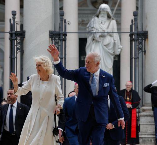 epa12475700 Britain's King Charles III (R) with Queen Camilla, attend the ceremony of his appointment as Royal Confrater of St. Paul at the Basilica of Saint Paul Outside the Walls, in Rome, Italy, 23 October 2025.  EPA/GIUSEPPE LAMI